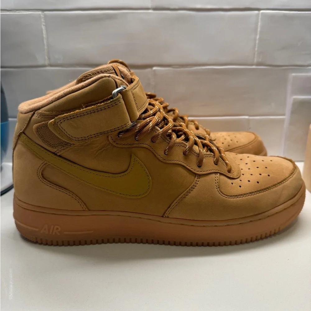 Nike Air Force 1 High Wheat Size 11.5 - Picture 1 of 4